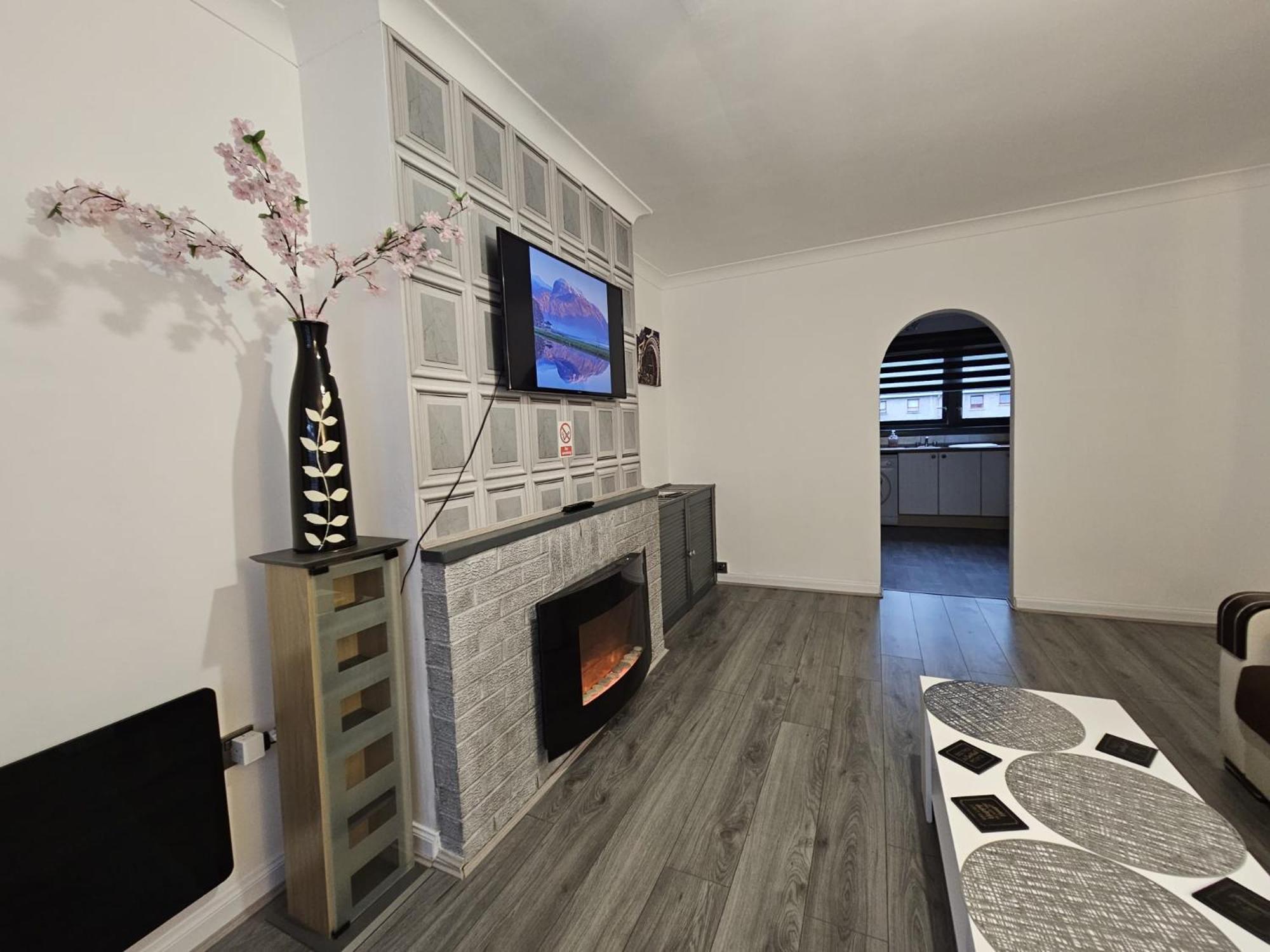 Regina Apartment In Fort William Extérieur photo