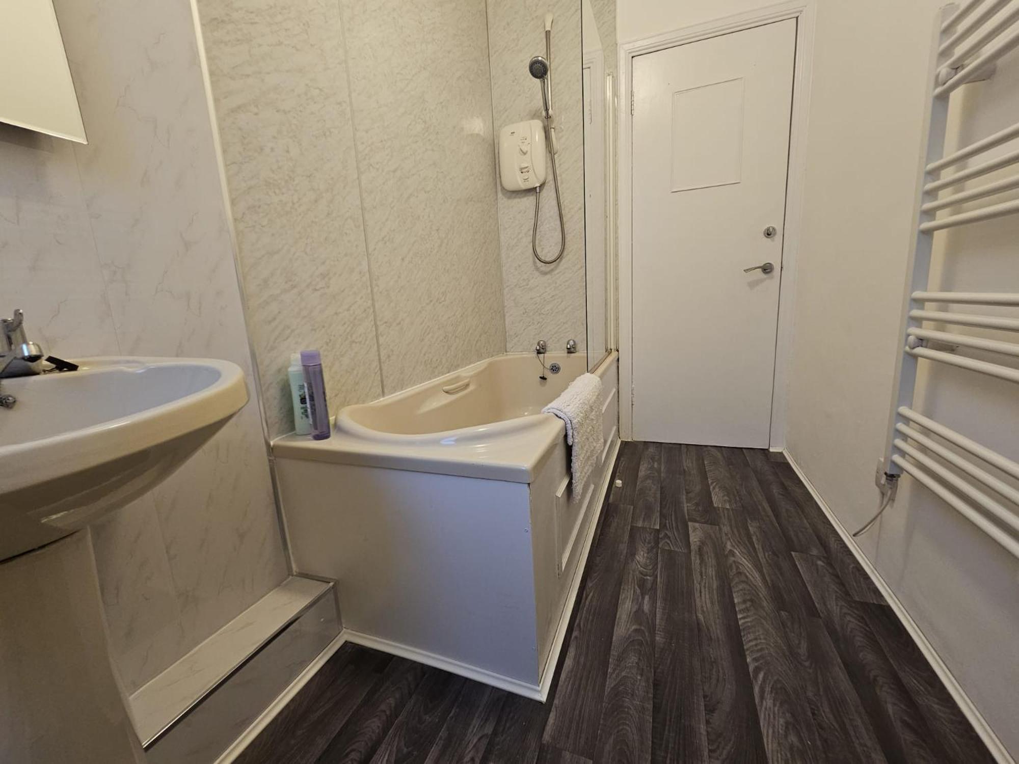 Regina Apartment In Fort William Extérieur photo
